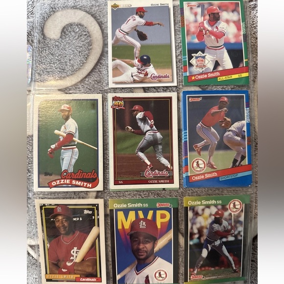 Ozzie Smith Set of8 Baseball Cards vintage